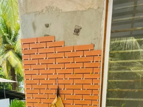 Dinding bata dan kerja kemasan